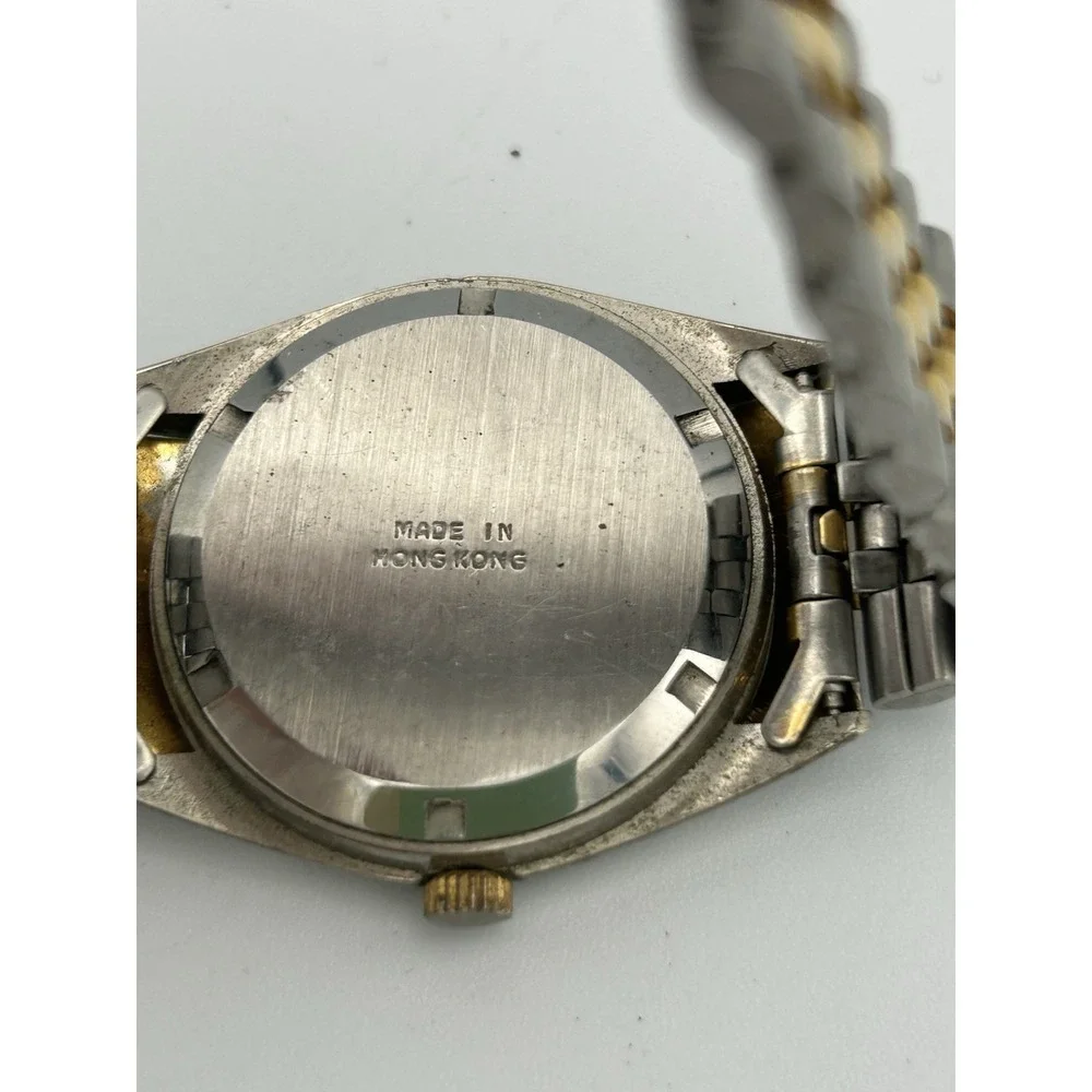 Vtg quartz men's watch No Face Cover Condition Unknown. Steel‎ Band